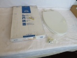 Bemis Elongated White Toilet Seat