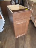 Hampton Bay BENTON 15 in Base Cabinet