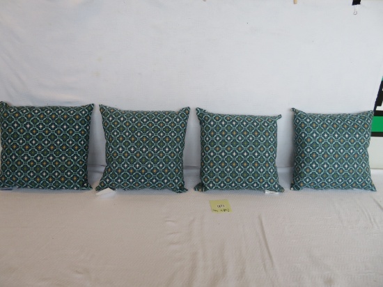 4 Arden Selections Alana Tile Outdoor Throw Pillow