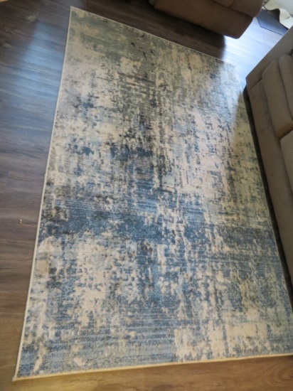 Area Rug "Static Carbon" 4'11" x 7' 6"
