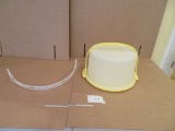 Tupperware Cake Carrier