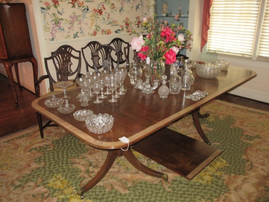 Sheraton Double Pedestal English Mahogany Dining Table  w/ Cross Banding on Top