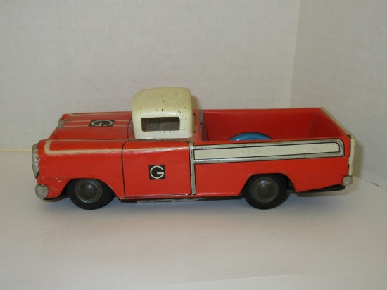 Tin-Litho Toy Pick-Up Truck made in Japan. Very Good Condition
