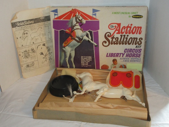 Remco Action Stallions Kit