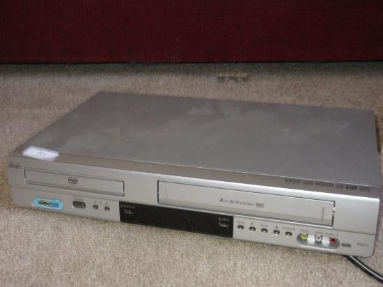 Allegro DVD/VHS Player - Powers on