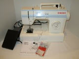 Singer Sewing Machine, 15 Stitch Functions - Model # 57815