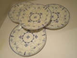 (4) Villeroy & Boch Plates Semi Porcelain w/ Dresden Pattern - 9 1/2