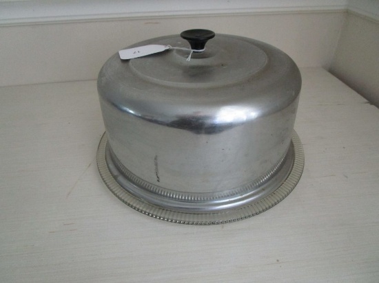 Retro Cake Plate w/ Aluminum Cover