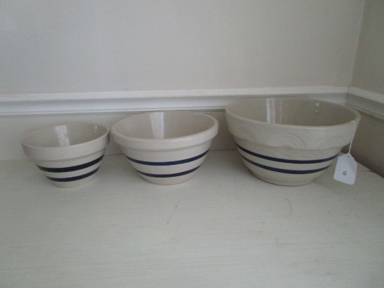 Retro Set of 3 Roseville Ohio Ceramic Mixing Bowls - Graduated Sizes