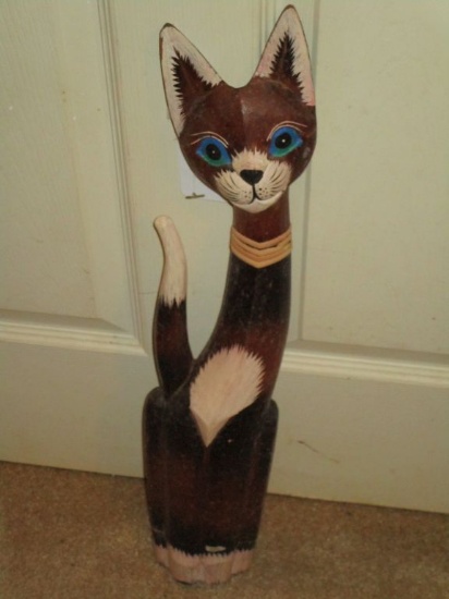 Wooden Folk Art Style Cat