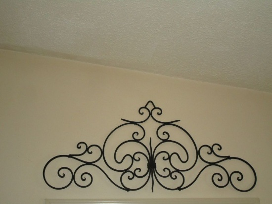 Metal Decorative Over Door Hanging