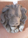 Resin Lion's Head Wall Décor