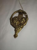 Brass Victorian Style Kissing Couple Door Knocker - 5