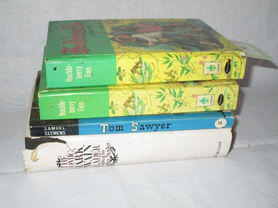 Lot of Books - Hard Cover "The Comic Mark Twain Reader" Copyright 1977,