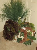 Lot - Greenery - Wreaths & Vase w/Greenery - Great Feather Wreath