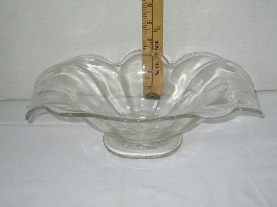Heisey Glass Center Bowl w/ Rolled Edge