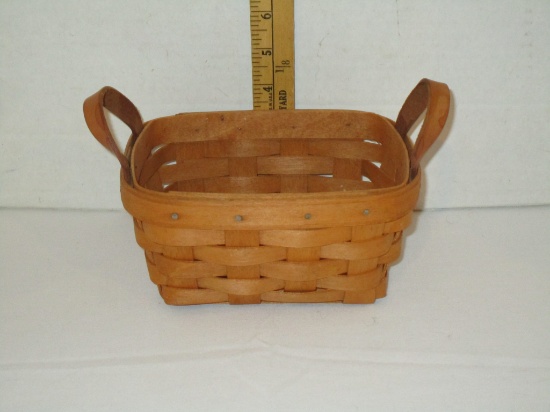 Small Longaberger Basket w/ Leather Handles - Signed