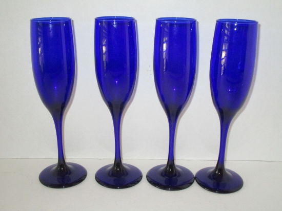 Lot - 4 Cobalt Blue Champagne Glasses