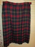 Ladies Pendleton Plaid Wool Skirt - Size 22