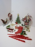 Lot - Misc. Santa Ornaments & 1 Décor