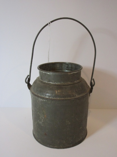 Tin Bucket w/Tin Handle - No Lid     5 1/4" Tall