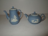 Wedgwood Childs Tea Pot & Coffee Pot w/Lid