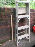 4 Ft. Aluminum Step Ladder