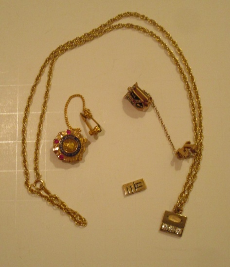 Lot - 14K Gold Necklace, 14K Gold Pendant on Necklace, Other - see pics