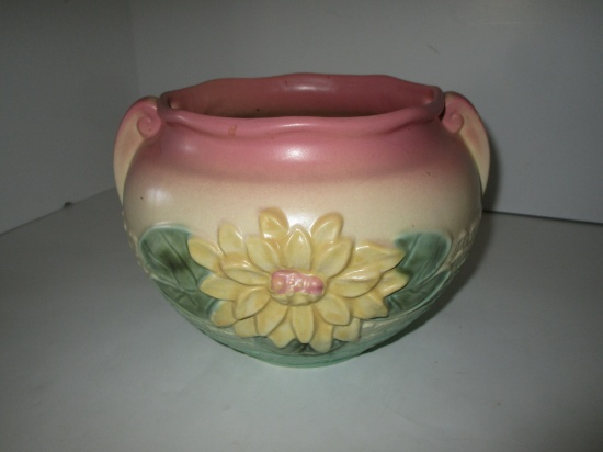 Vintage Hull Pottery Water Lily Pattern 8 1/2" Pot