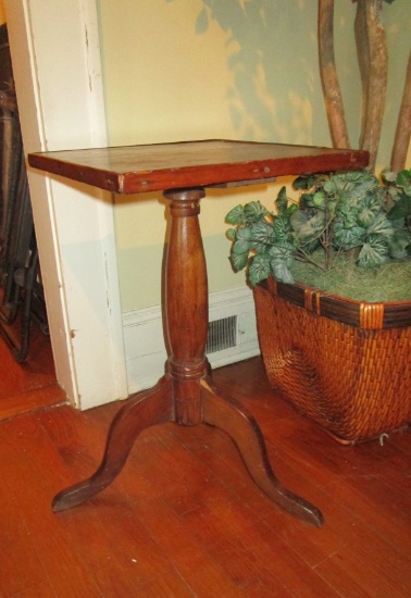 Pine Pedestal Accent Table - 25.5" X 15"