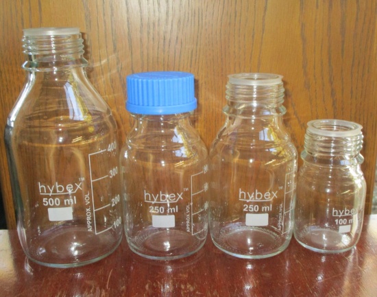 4 Capable Round Glass Media-Storage Bottles for Lab
