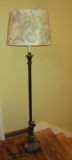 Brass Floor Lamp w/ Paw Feet - 5 6