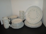 29 Pieces Chantilly Fleur de Lune Stoneware China made in Japan