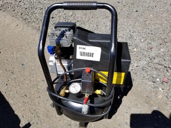 Central Pneumatic Air Compressor