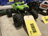 Maisto Tech R/C Truck - 4X4