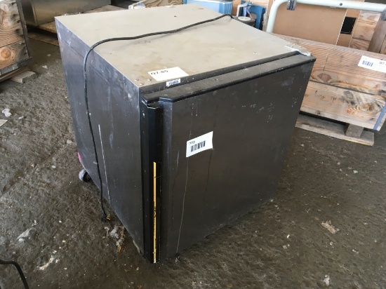 Silverking SKR27A Refrigerator