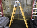 Bauer 5 1/2 ft. Step Ladder