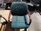 Office Lounge Chairs Qty 4