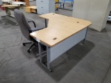 Desk w/ Chair