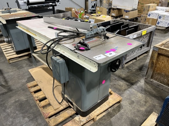 Delta Unisaw Tablesaw