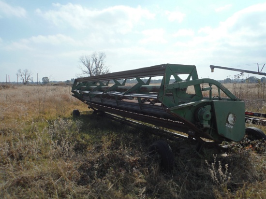 John Deere 224 Combine Head and Head Cart