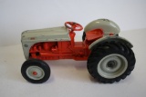 1:25 Ertl Ford Toy Tractor