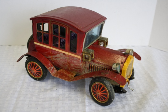 Tin Litho Model T Toy Car