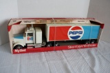 Nylint PEPSI Silver Knight 18 Wheeler Truck and Trailer