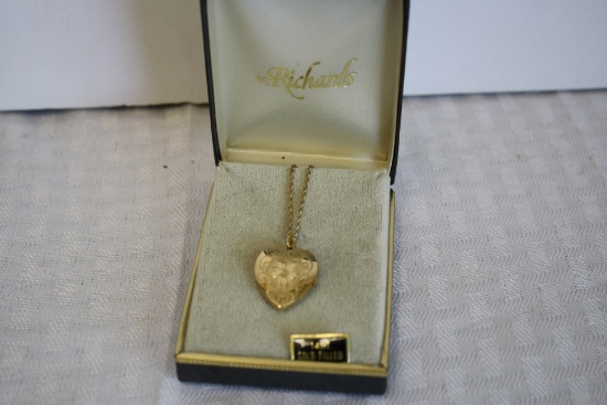 we Richards 1/20 14KT Gold Filled Heart Locket Necklace