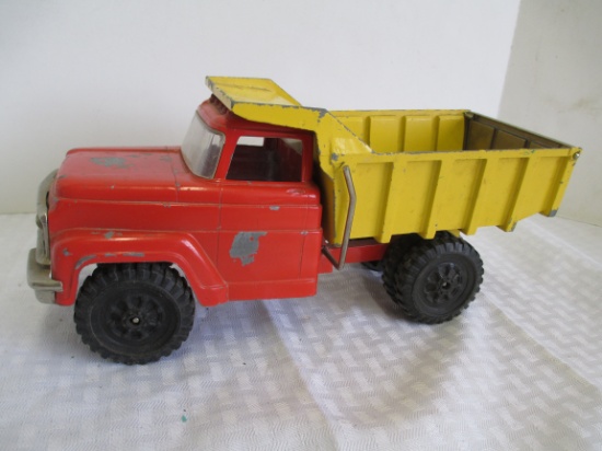 Hubley Mighty Metal 11 inch Tilt Bed Dump Truck