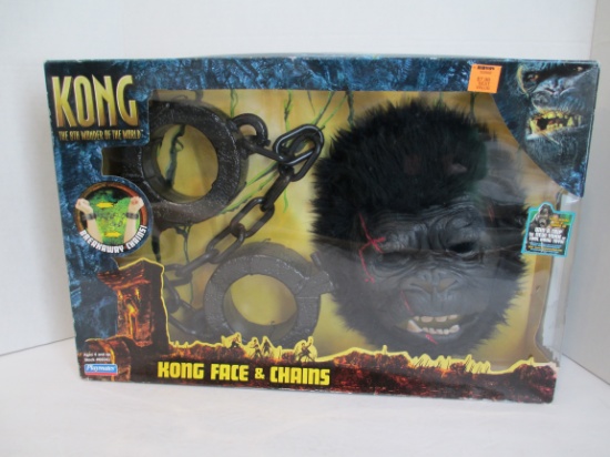 Playmates  Kong Face & Chains Costume