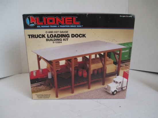 Lionel Truck Loading Dock Building Kit