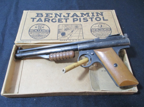 Benjamin Franklin Vintage Multi Pump Air Pistol "Model 137" 1946-1985 5.5mm (.22 Cal.)