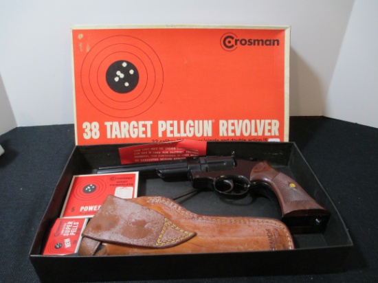 Crosman Vintage Co2 Powered Double Action Revolver 5.5mm (.177 Cal.)